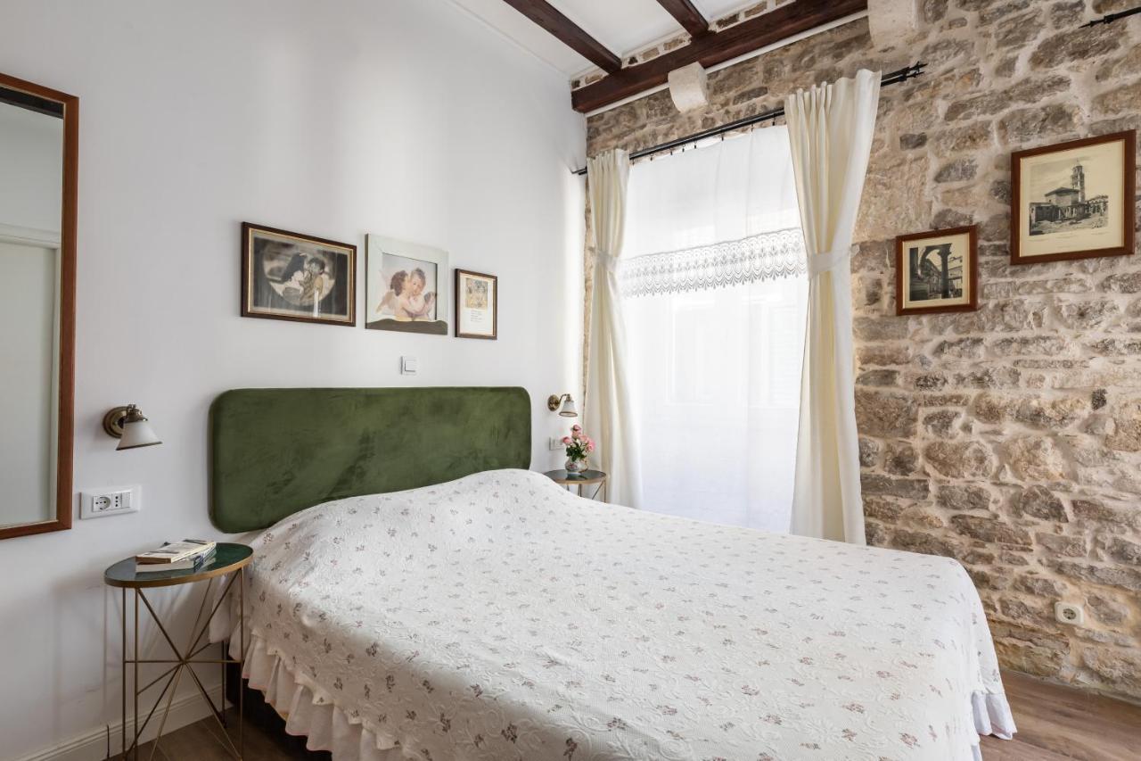 Apartments Kaleta Split Ngoại thất bức ảnh