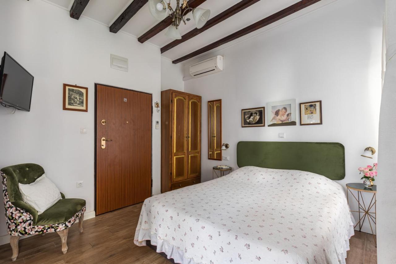 Apartments Kaleta Split Ngoại thất bức ảnh